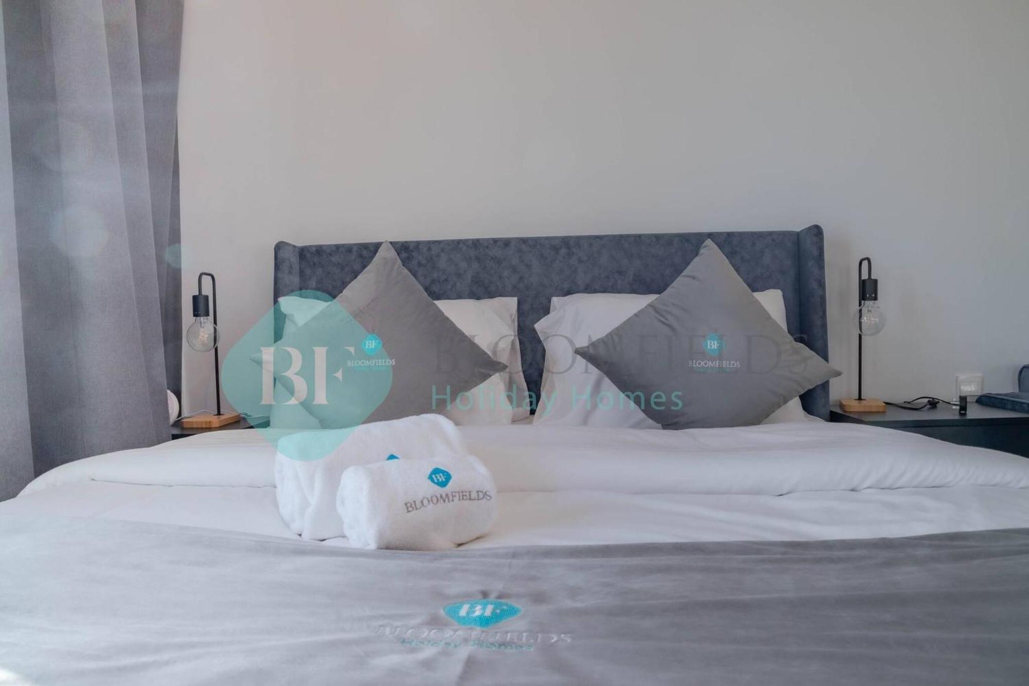 Bloomfields Stunning Stu In Oasis Masdar Apartment *